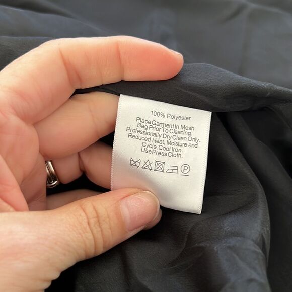 Too tang maxi floral blue floral sleeveless dress Sz- Medium - Picture 11 of 11